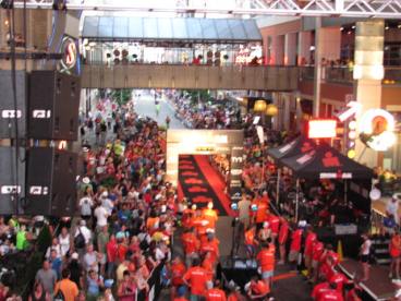 4th Street Live finish line